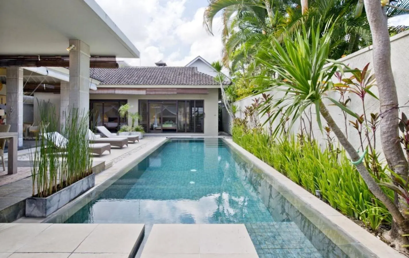 Villa Sukapadi 塞米亚克